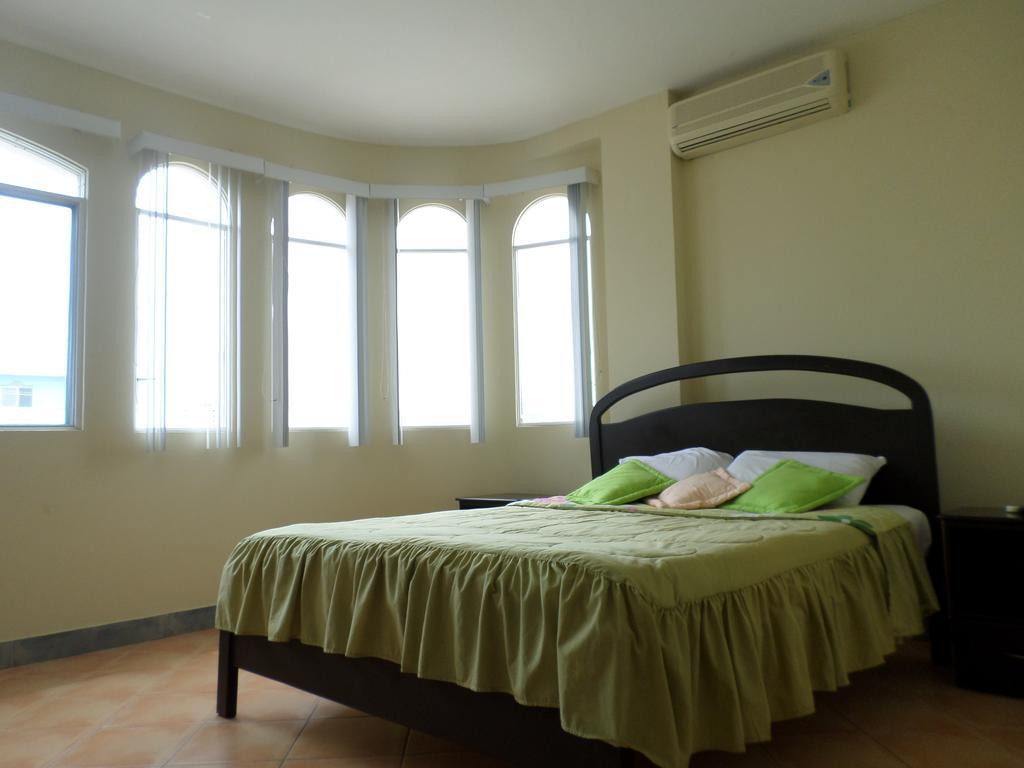 Hotel Caridi Salinas  Zimmer foto