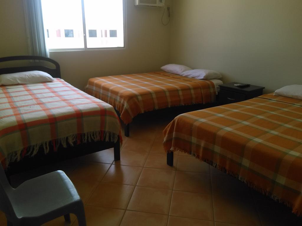 Hotel Caridi Salinas  Zimmer foto